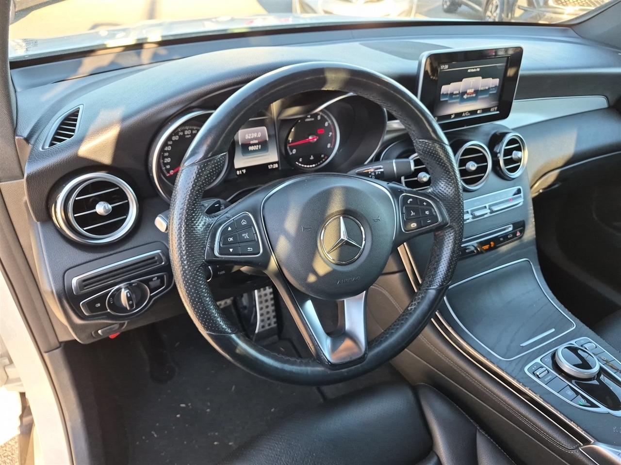 Mercedes-Benz GLC GLC 300 4MATIC SUV 2019