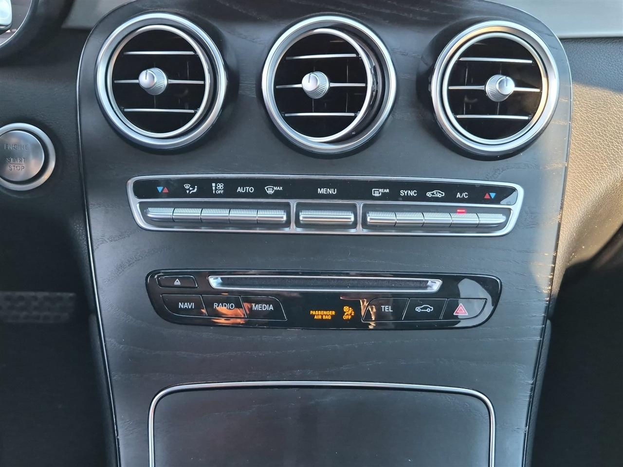 Mercedes-Benz GLC GLC 300 4MATIC SUV 2019