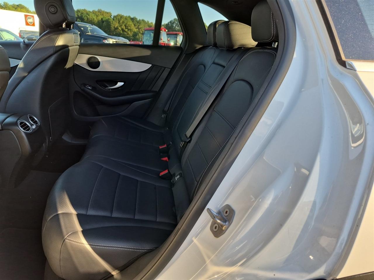 Mercedes-Benz GLC GLC 300 4MATIC SUV 2019