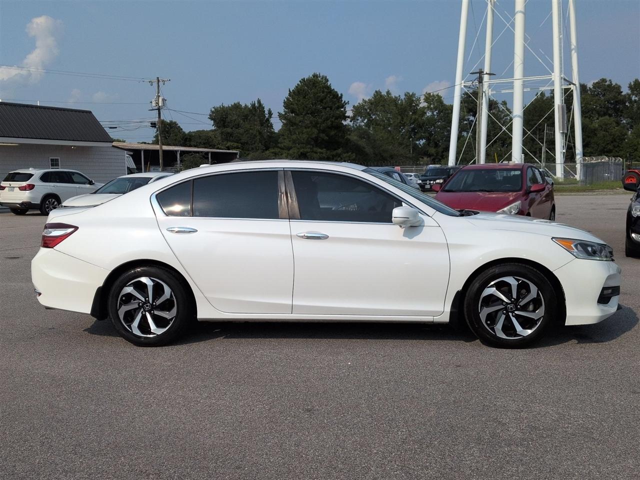 Honda Accord Sedan  2017