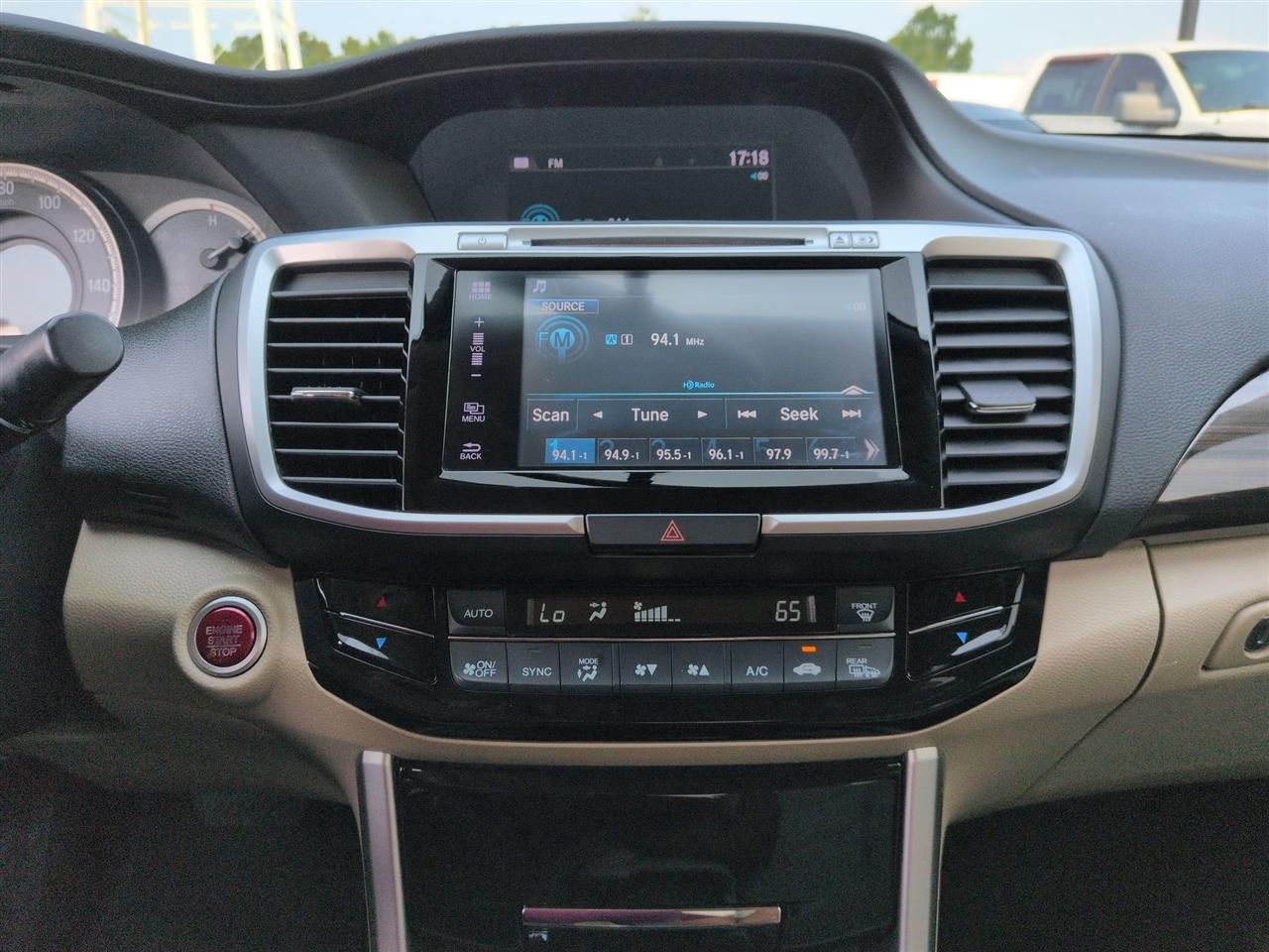 Honda Accord Sedan  2017