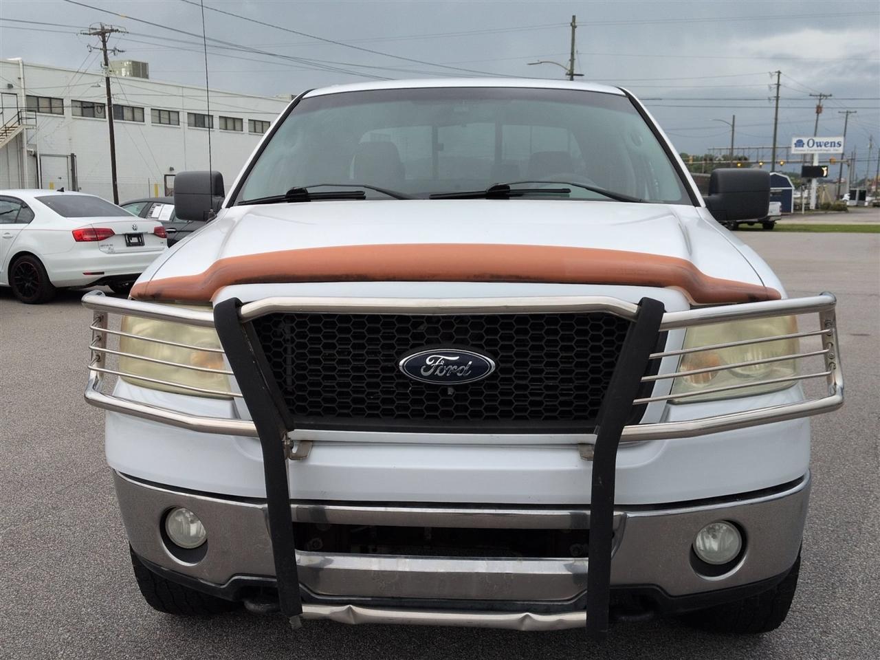 Ford F-150 4WD Reg Cab 122.5" XLT 2006