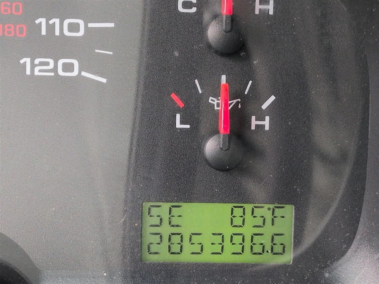 Ford F-150 4WD Reg Cab 122.5" XLT 2006