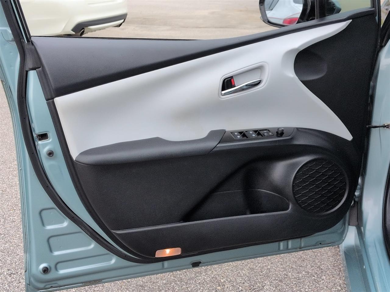 Toyota Prius Prius IV 2018