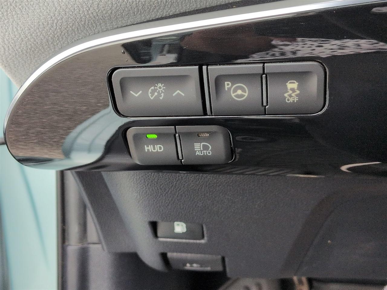 Toyota Prius Prius IV 2018