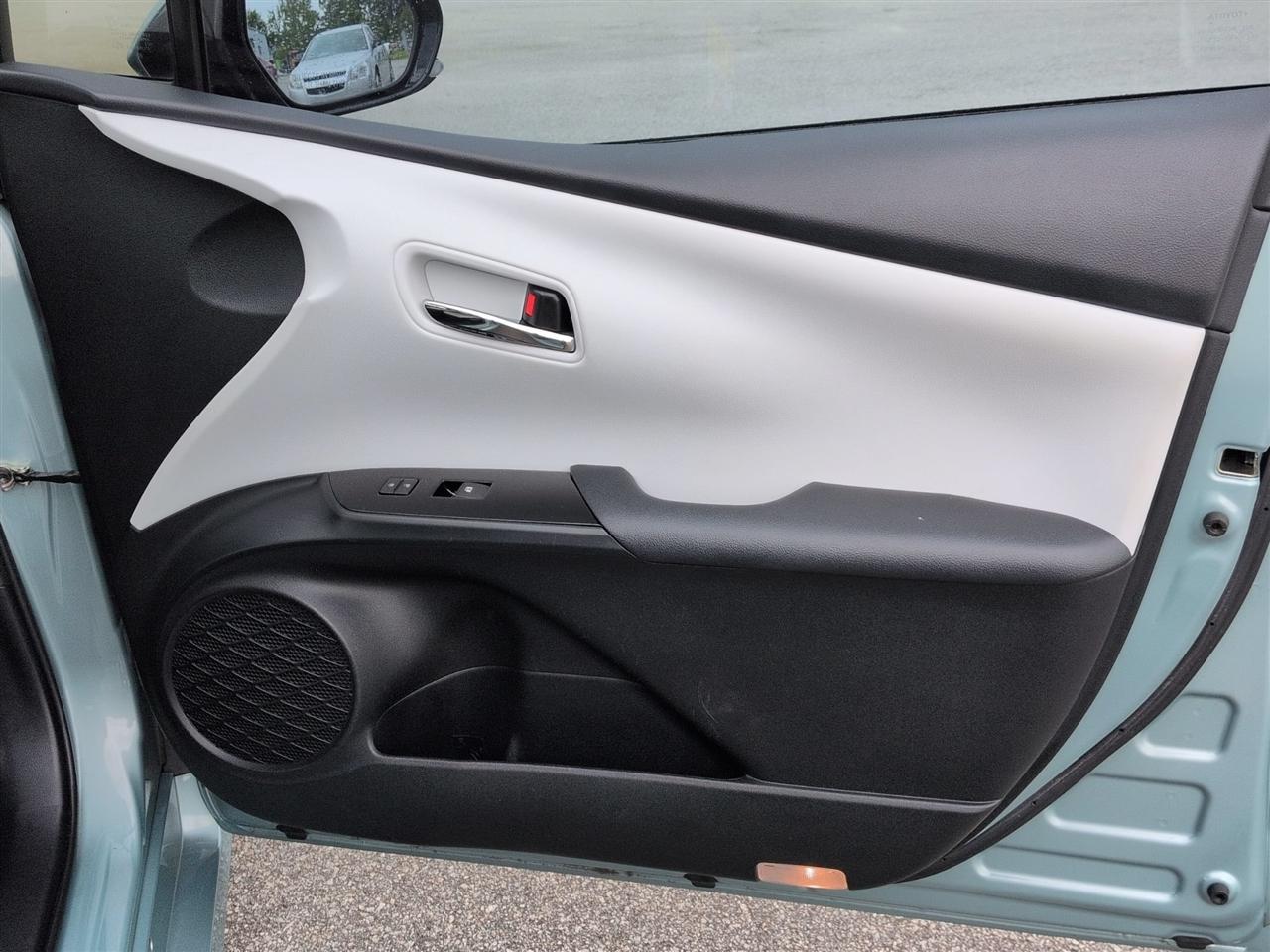 Toyota Prius Prius IV 2018