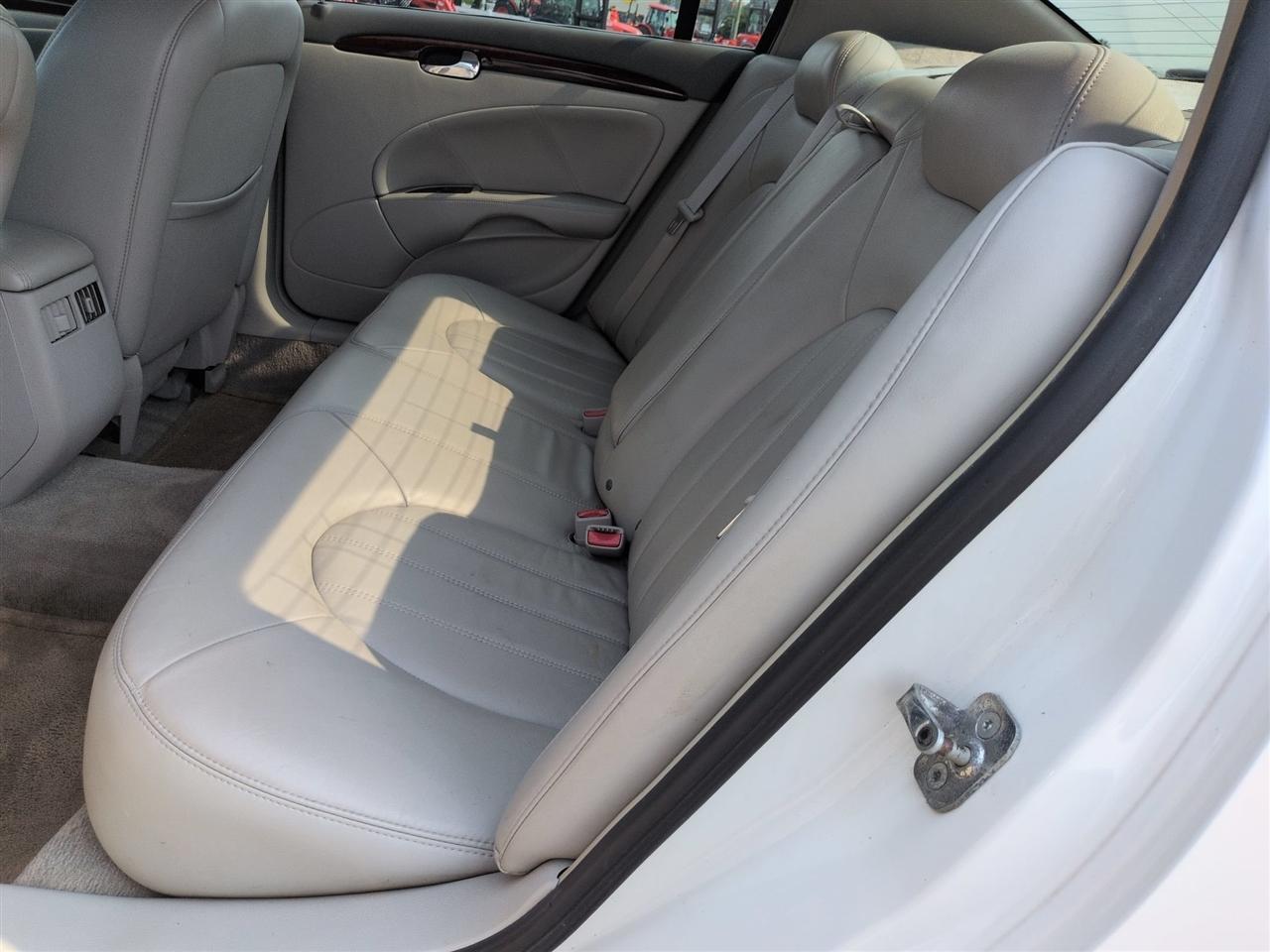 Buick Lucerne  2008