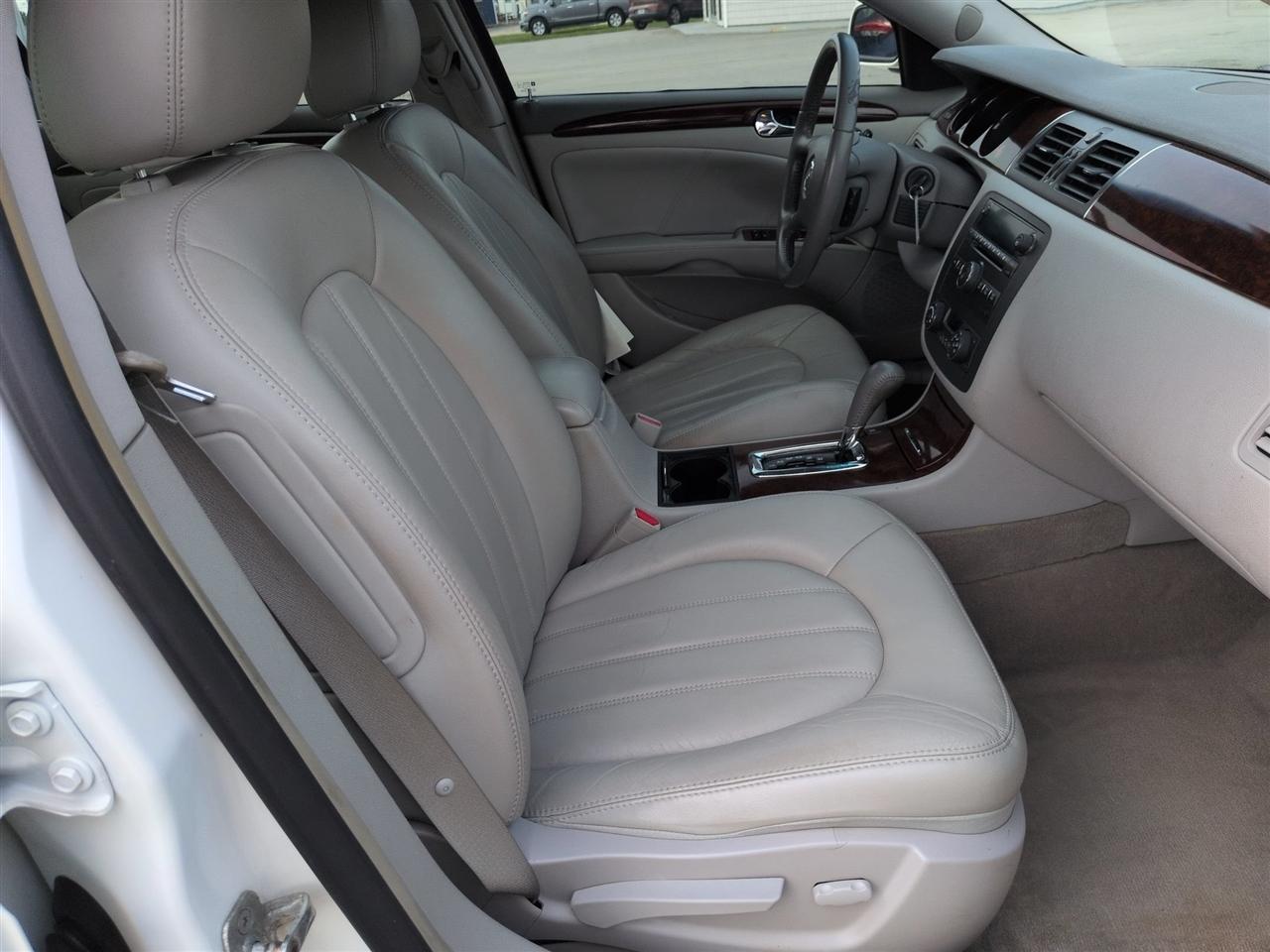 Buick Lucerne  2008