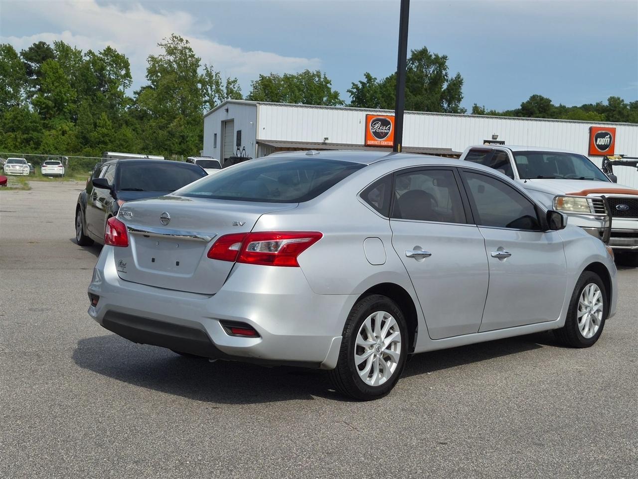 Nissan Sentra SV CVT *Ltd Avail* 2019