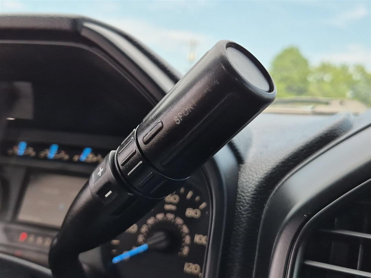 Ford F-150 4WD SuperCrew 145" XL 2017