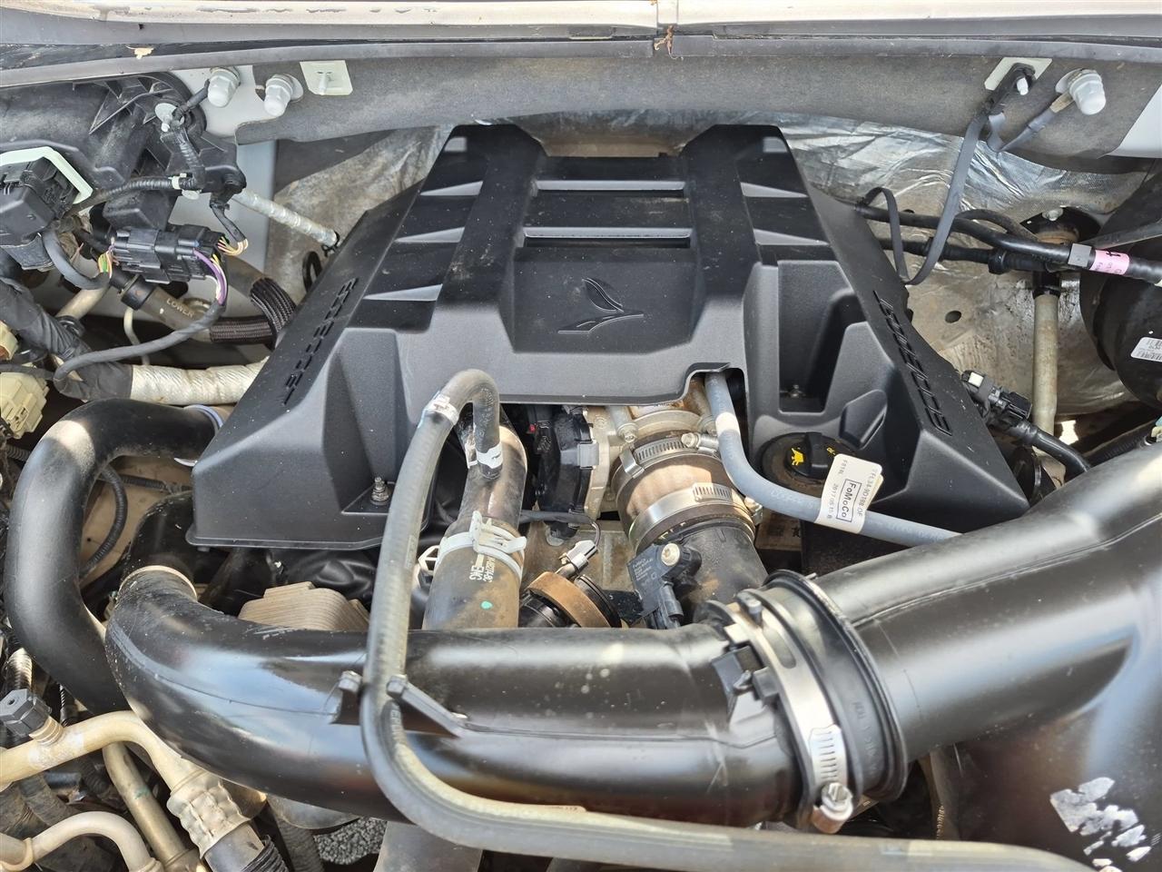 Ford F-150 4WD SuperCrew 145" XL 2017