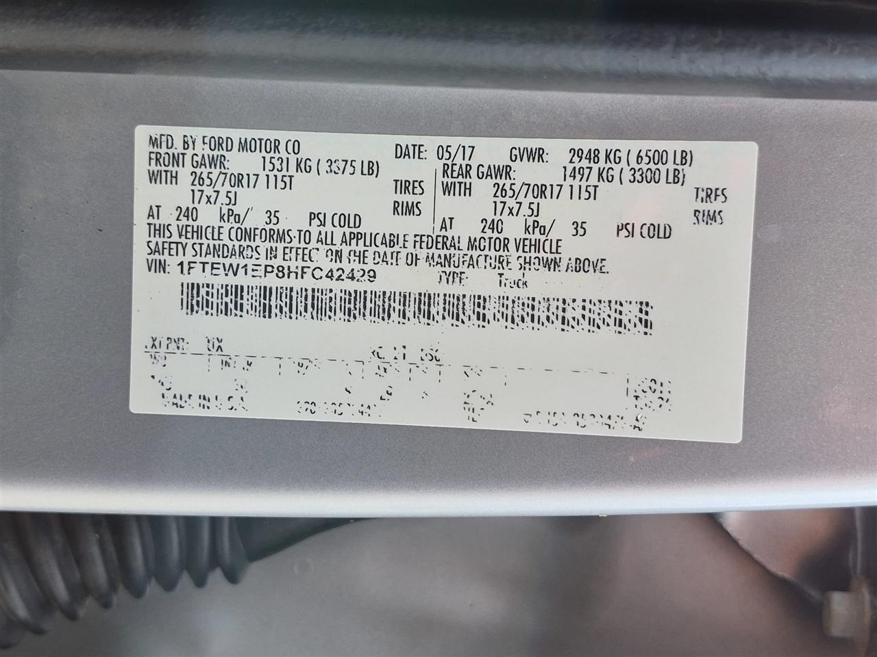 Ford F-150 4WD SuperCrew 145" XL 2017