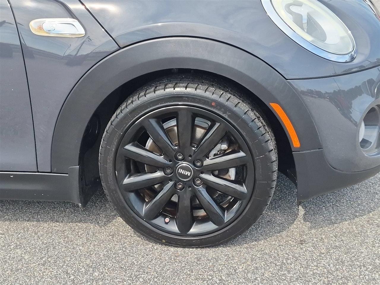 MINI Hardtop 2 Door  2018