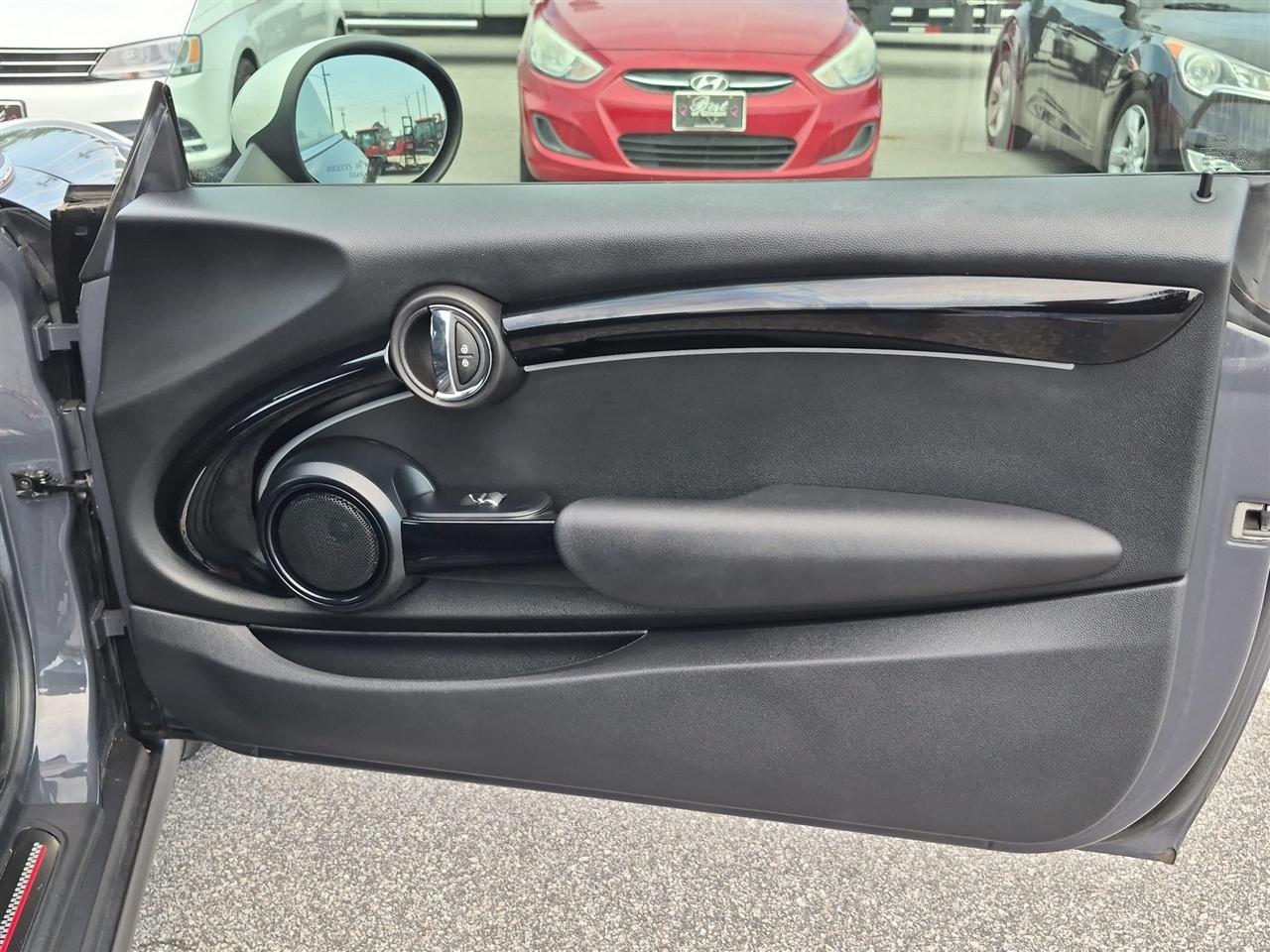 MINI Hardtop 2 Door  2018