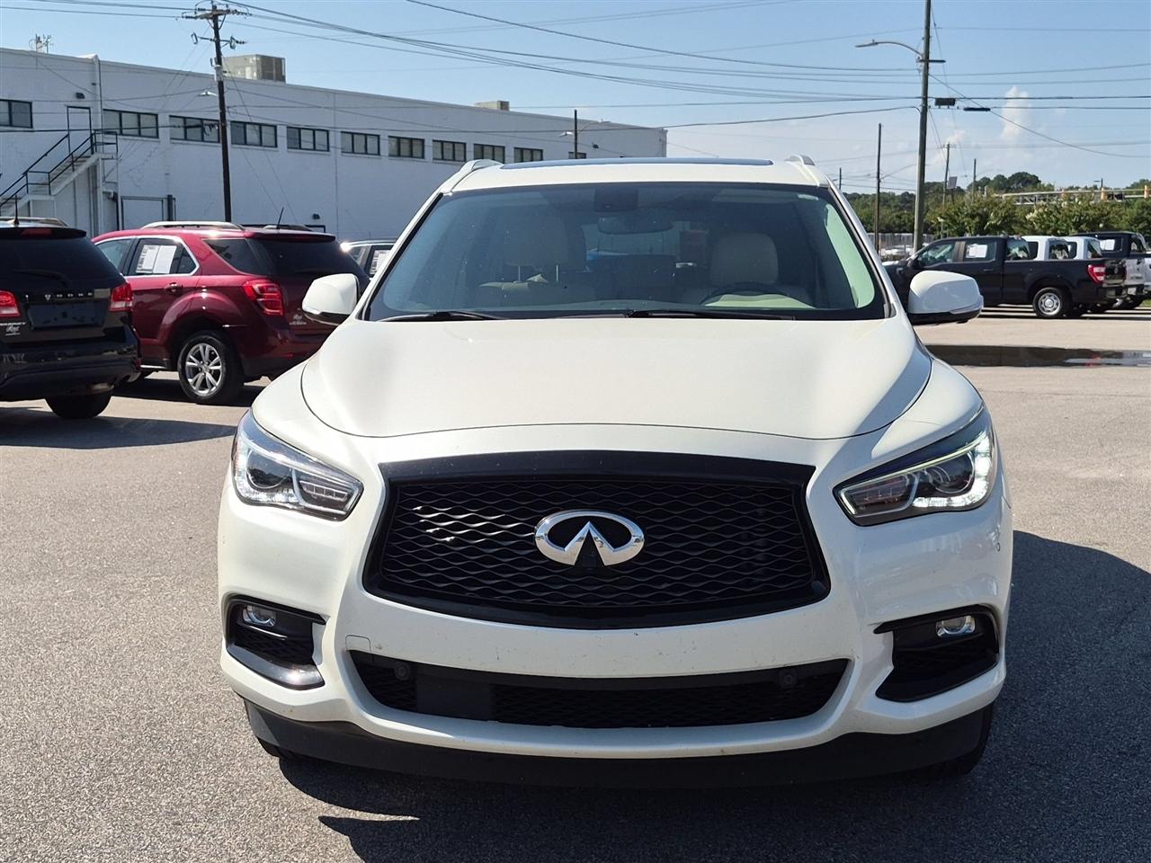 Infiniti QX60 Base 4D SUV FWD 2017