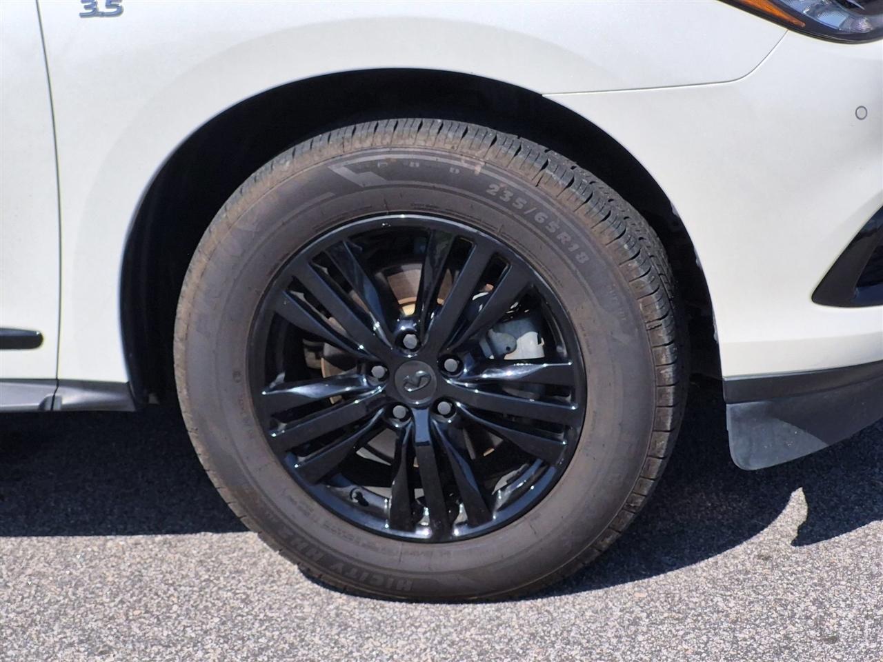 Infiniti QX60 Base 4D SUV FWD 2017