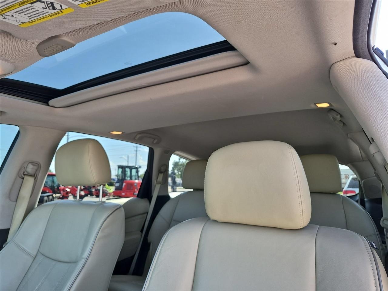 Infiniti QX60 Base 4D SUV FWD 2017