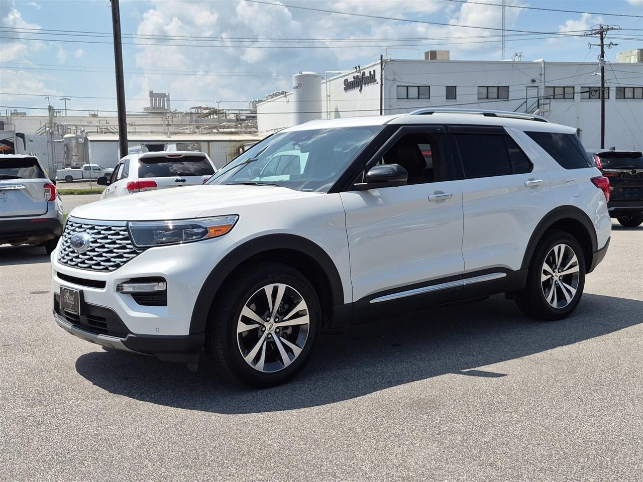 Ford Explorer Platinum 2020