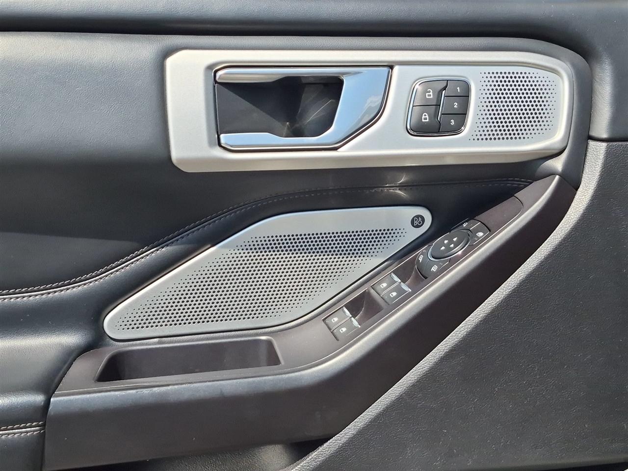 Ford Explorer Platinum 2020