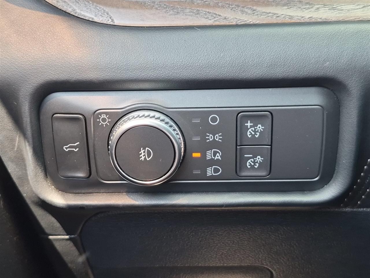 Ford Explorer Platinum 2020
