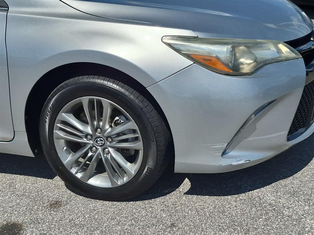 Toyota Camry 4dr Sdn I4 Auto SE (Natl) 2017