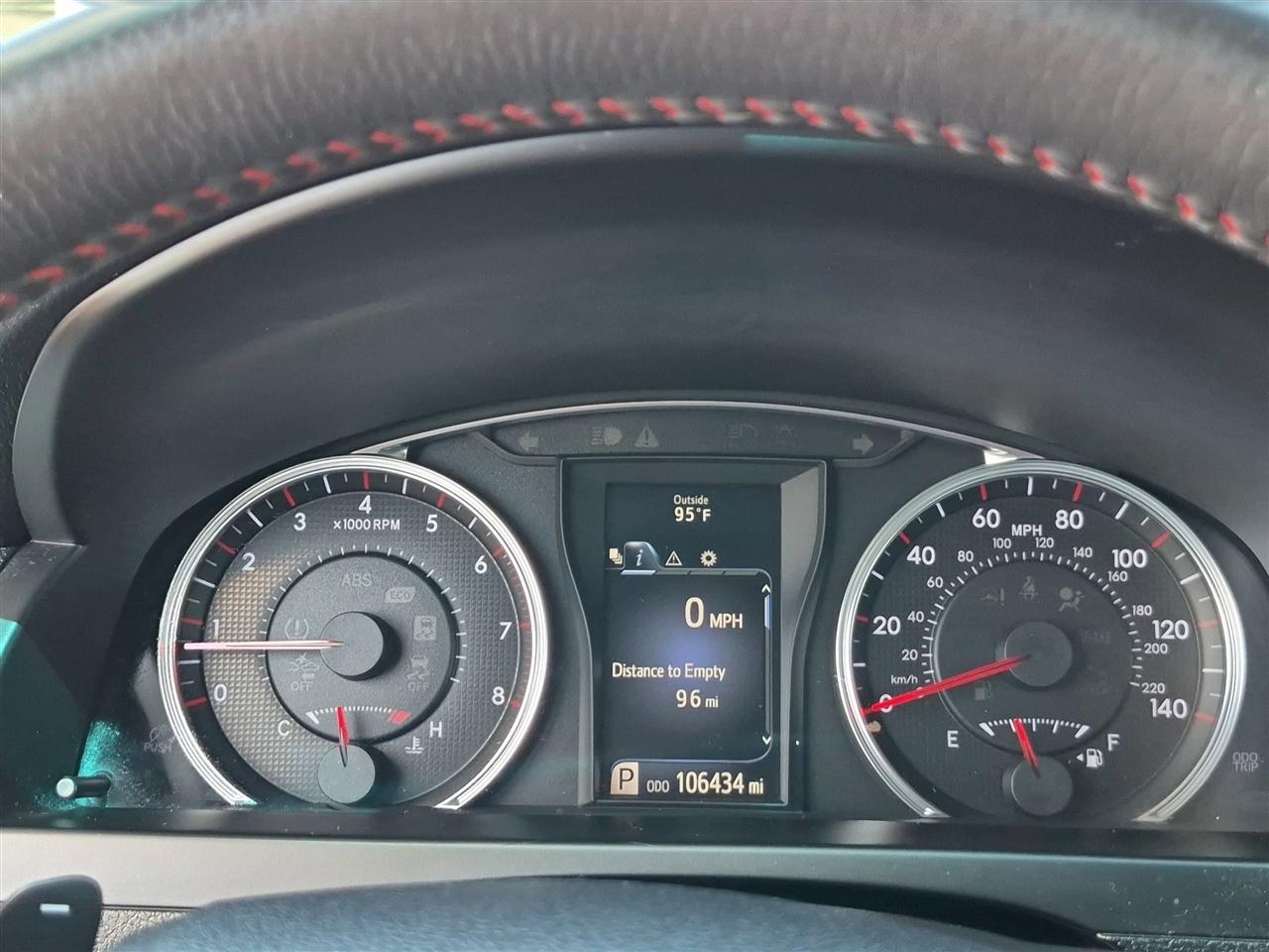 Toyota Camry 4dr Sdn I4 Auto SE (Natl) 2017