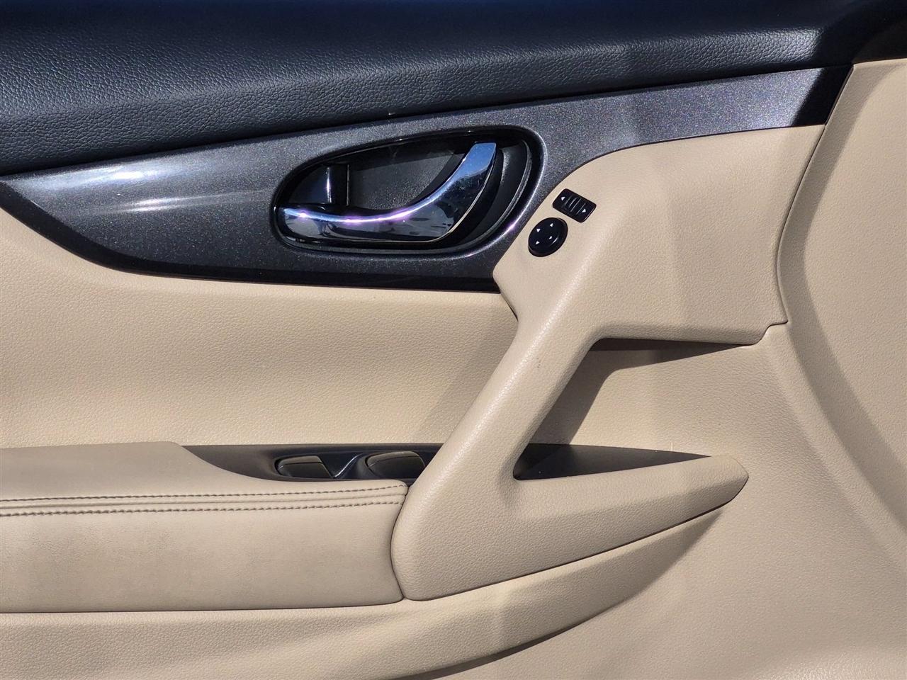 Nissan Rogue  2017