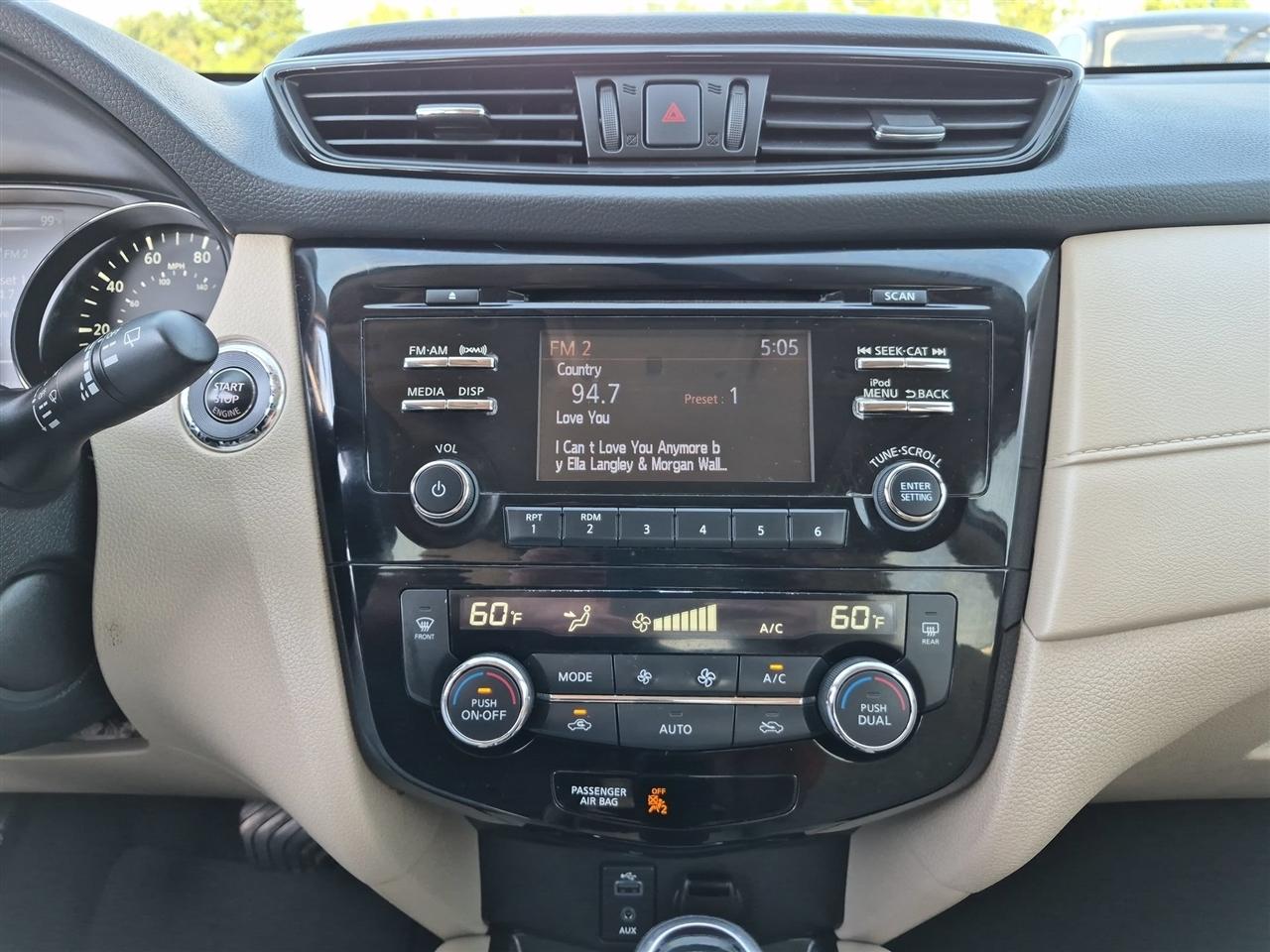 Nissan Rogue  2017