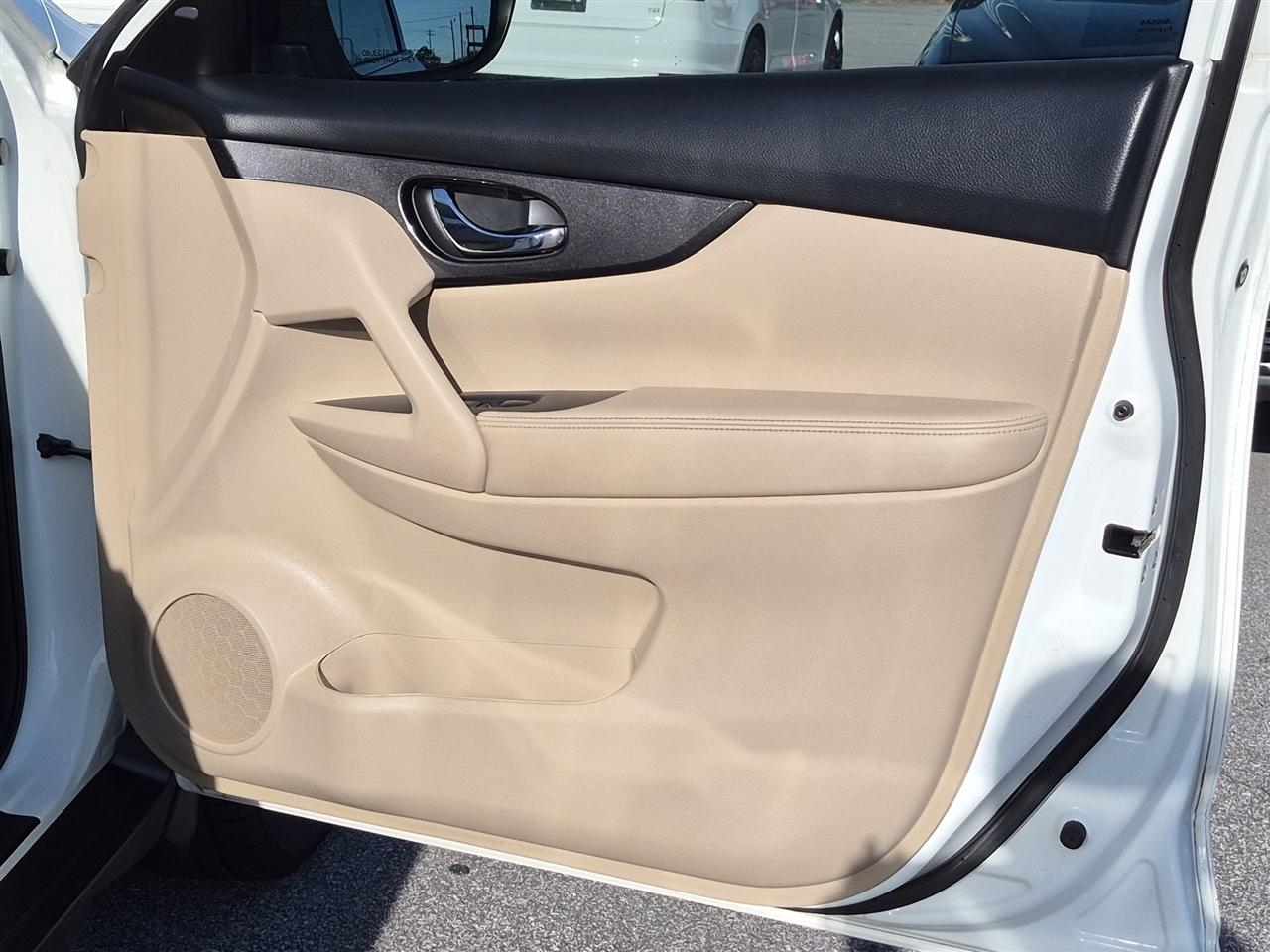 Nissan Rogue  2017