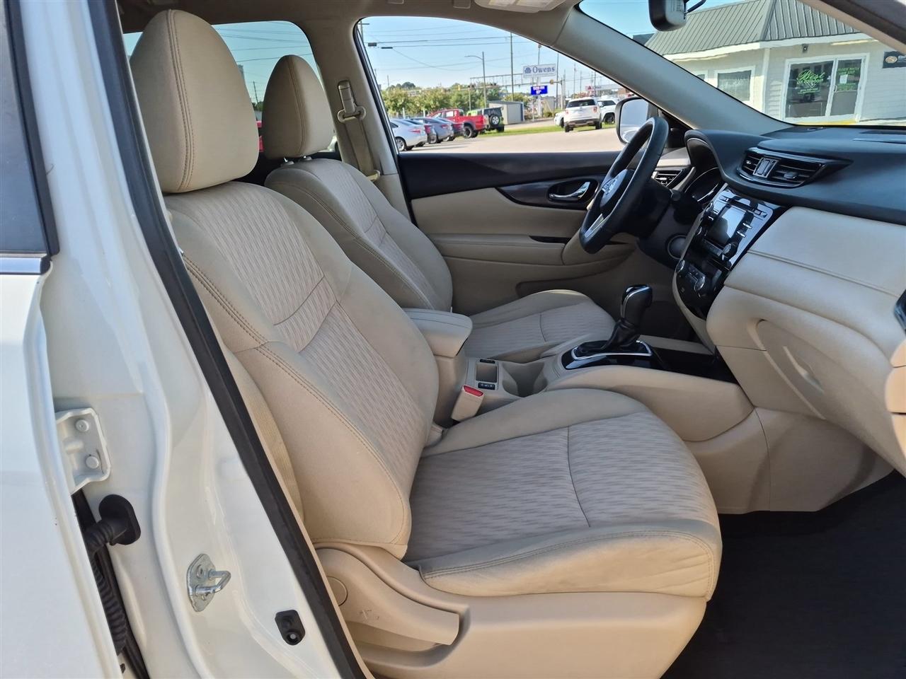 Nissan Rogue  2017