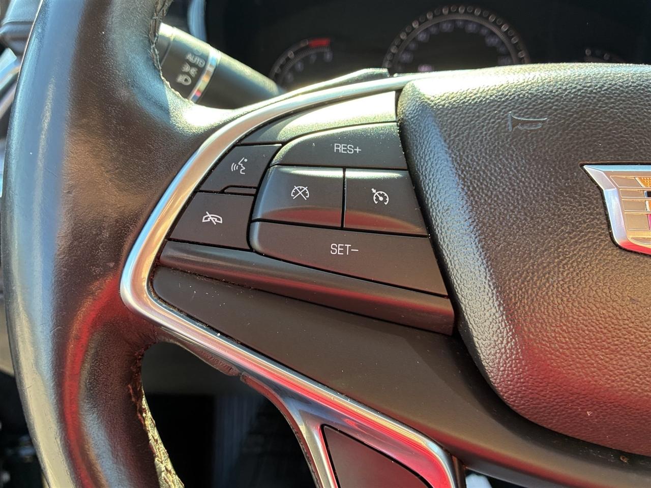 Cadillac XT5  2018