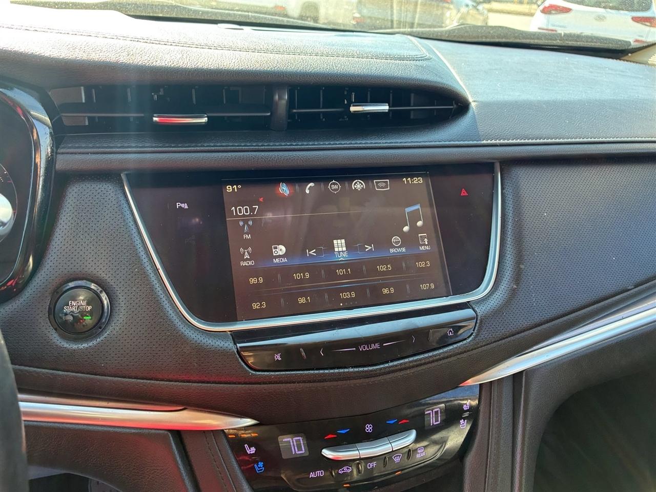 Cadillac XT5  2018