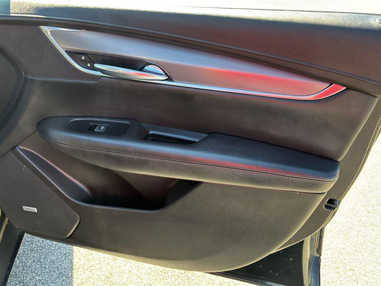 Cadillac XT5  2018