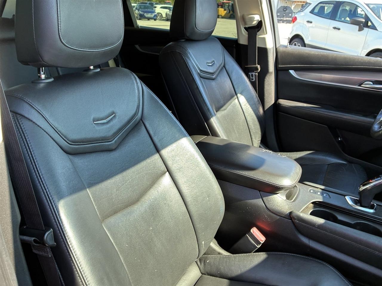 Cadillac XT5  2018