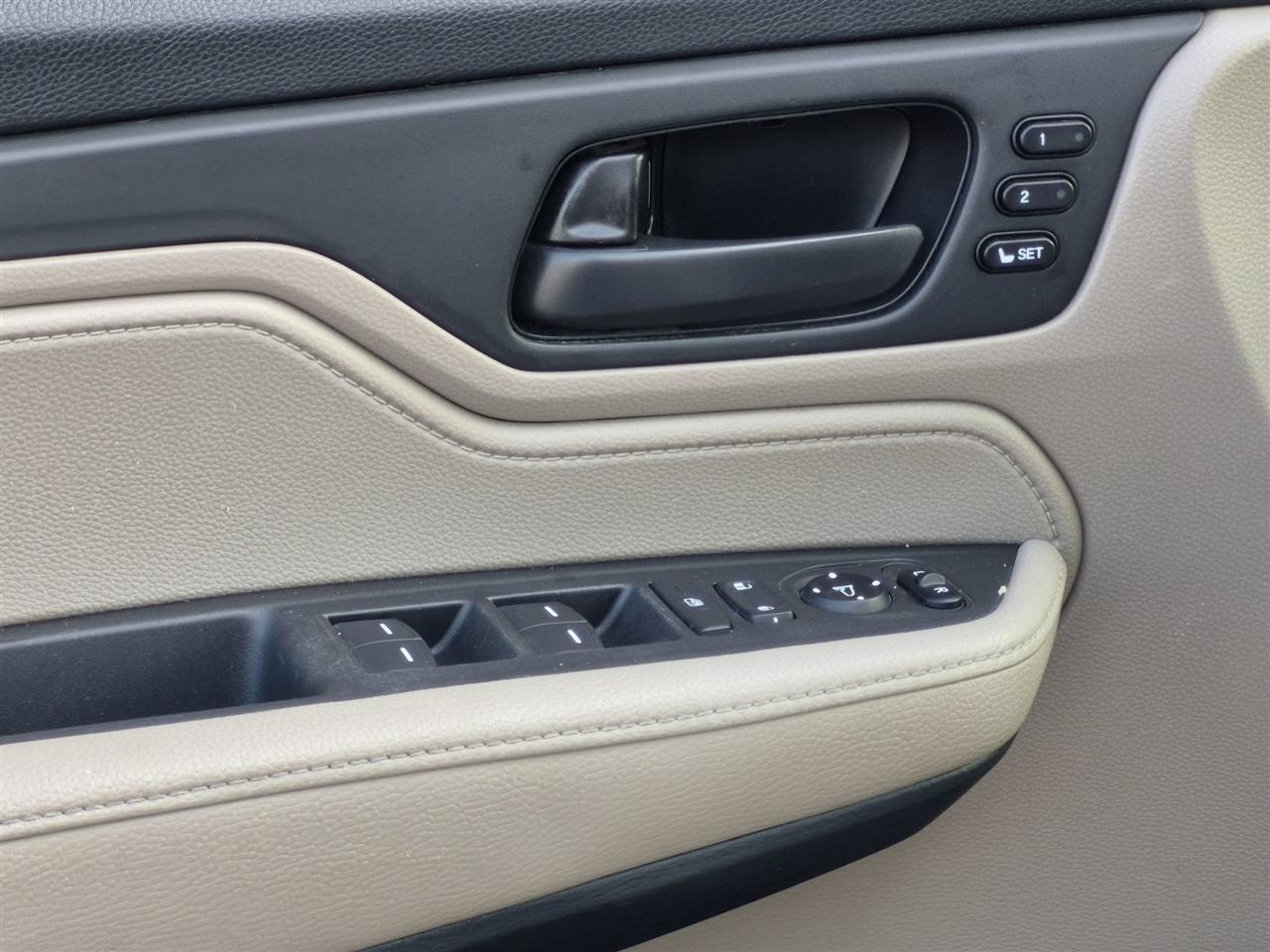 Honda Odyssey EX w/ Leather 2019