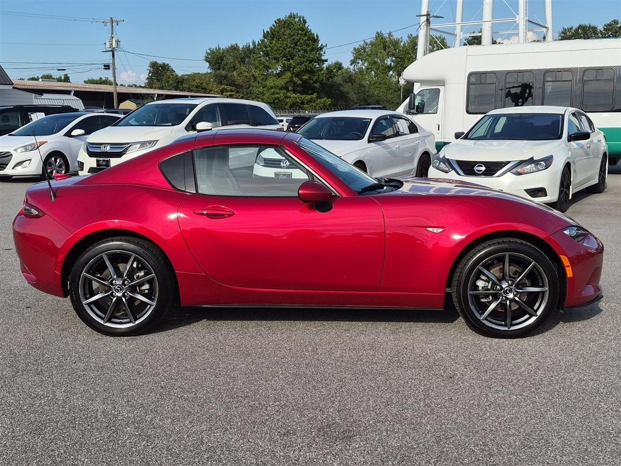 Mazda MX-5 Miata RF  2017