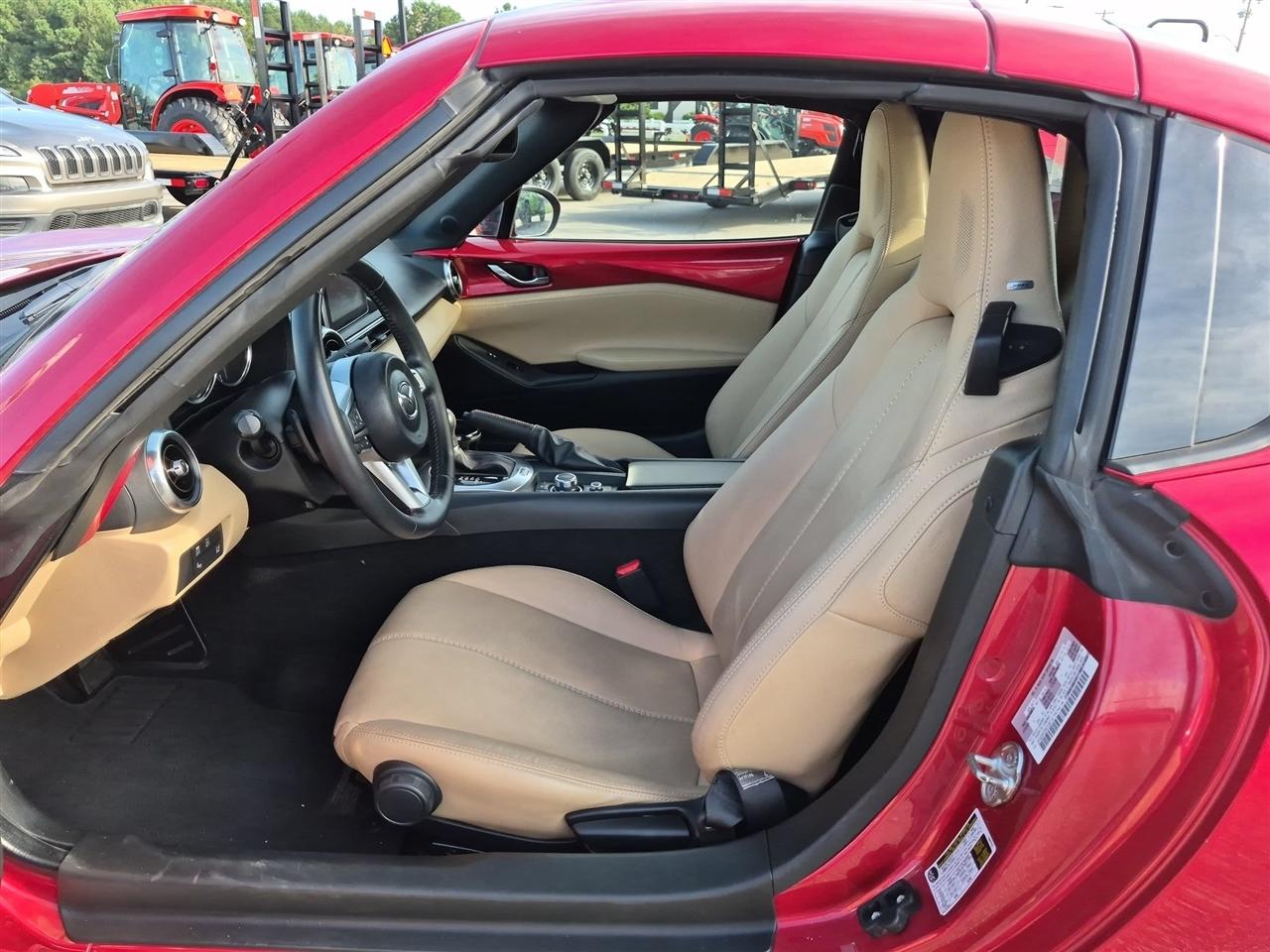 Mazda MX-5 Miata RF  2017