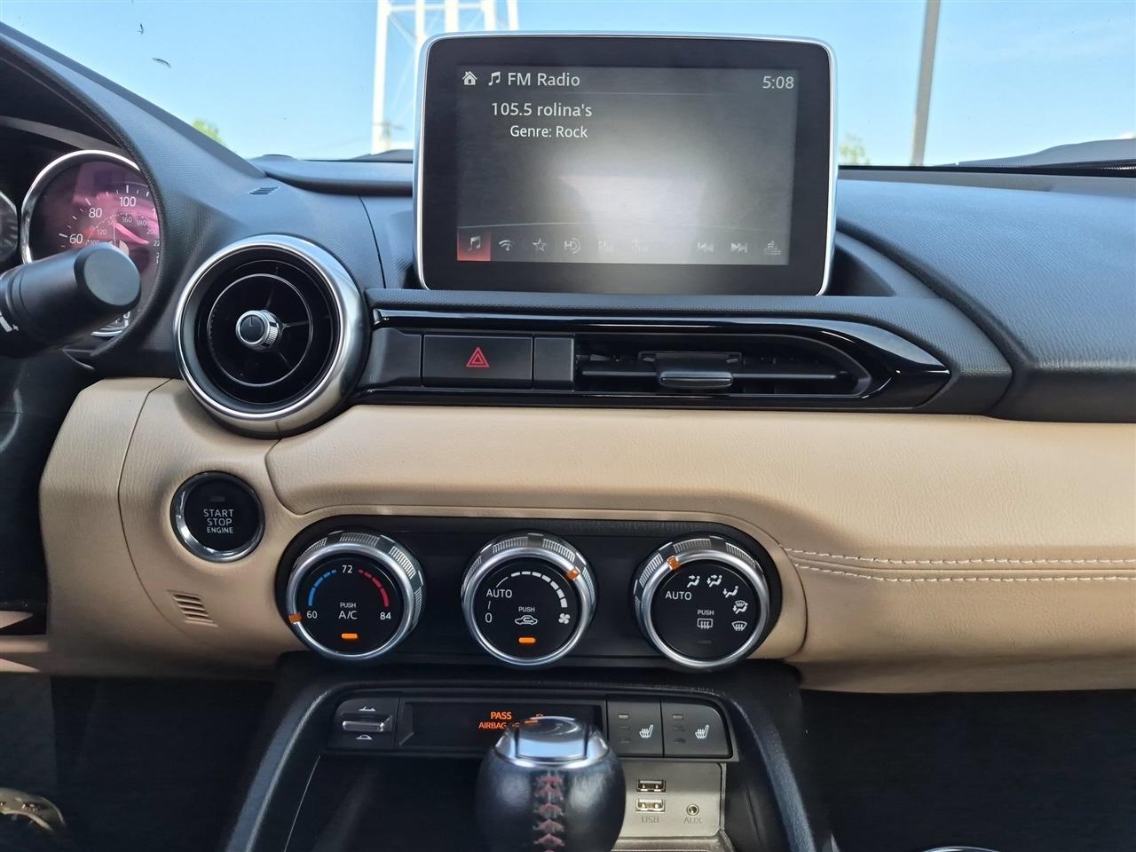 Mazda MX-5 Miata RF  2017