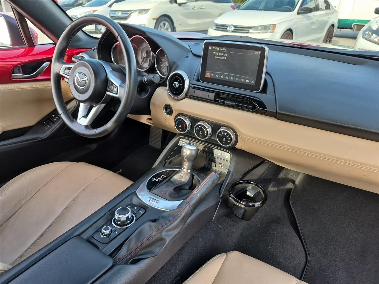 Mazda MX-5 Miata RF  2017