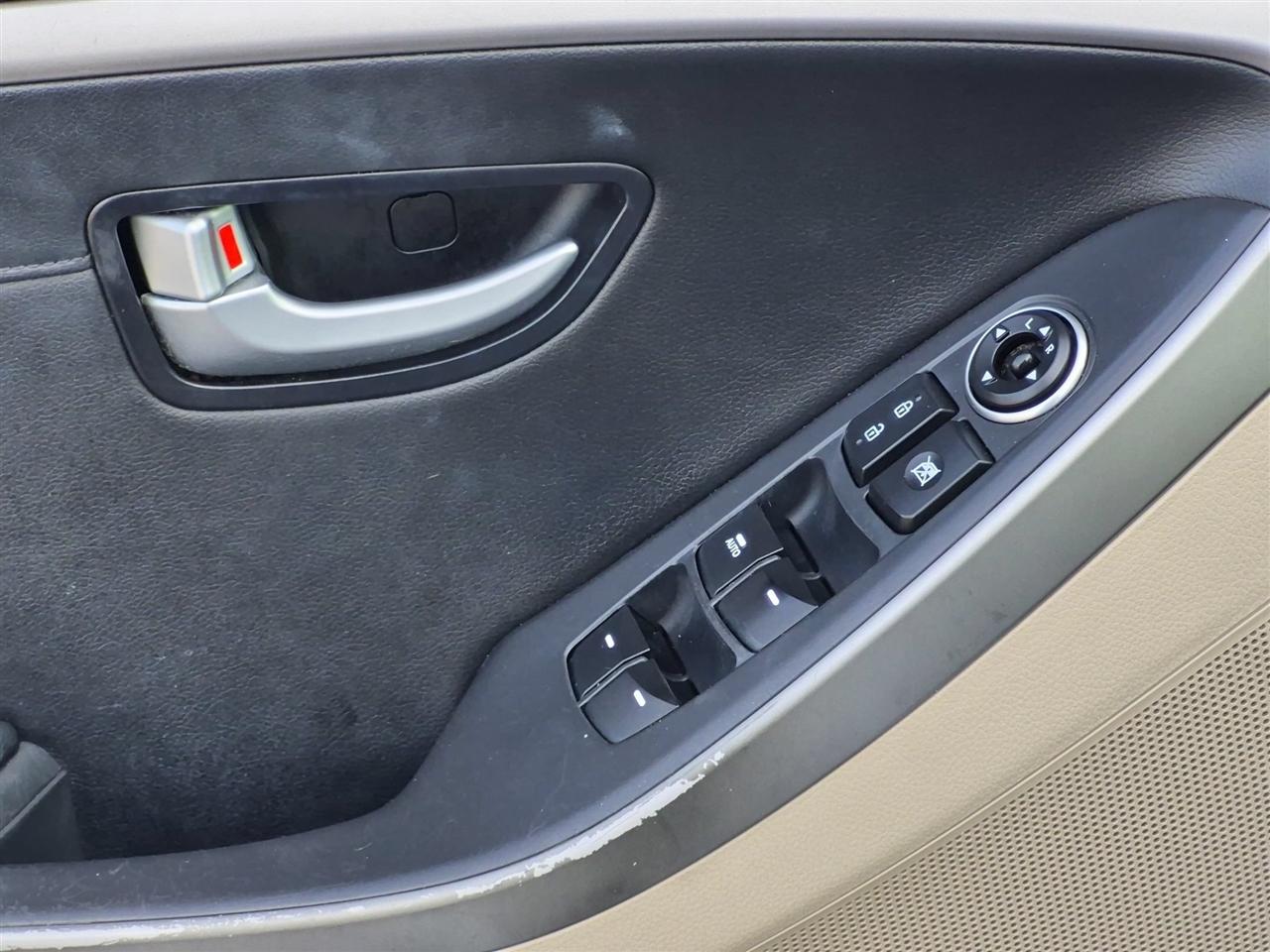 Hyundai Elantra GT Sport 1.6L 6A 2013