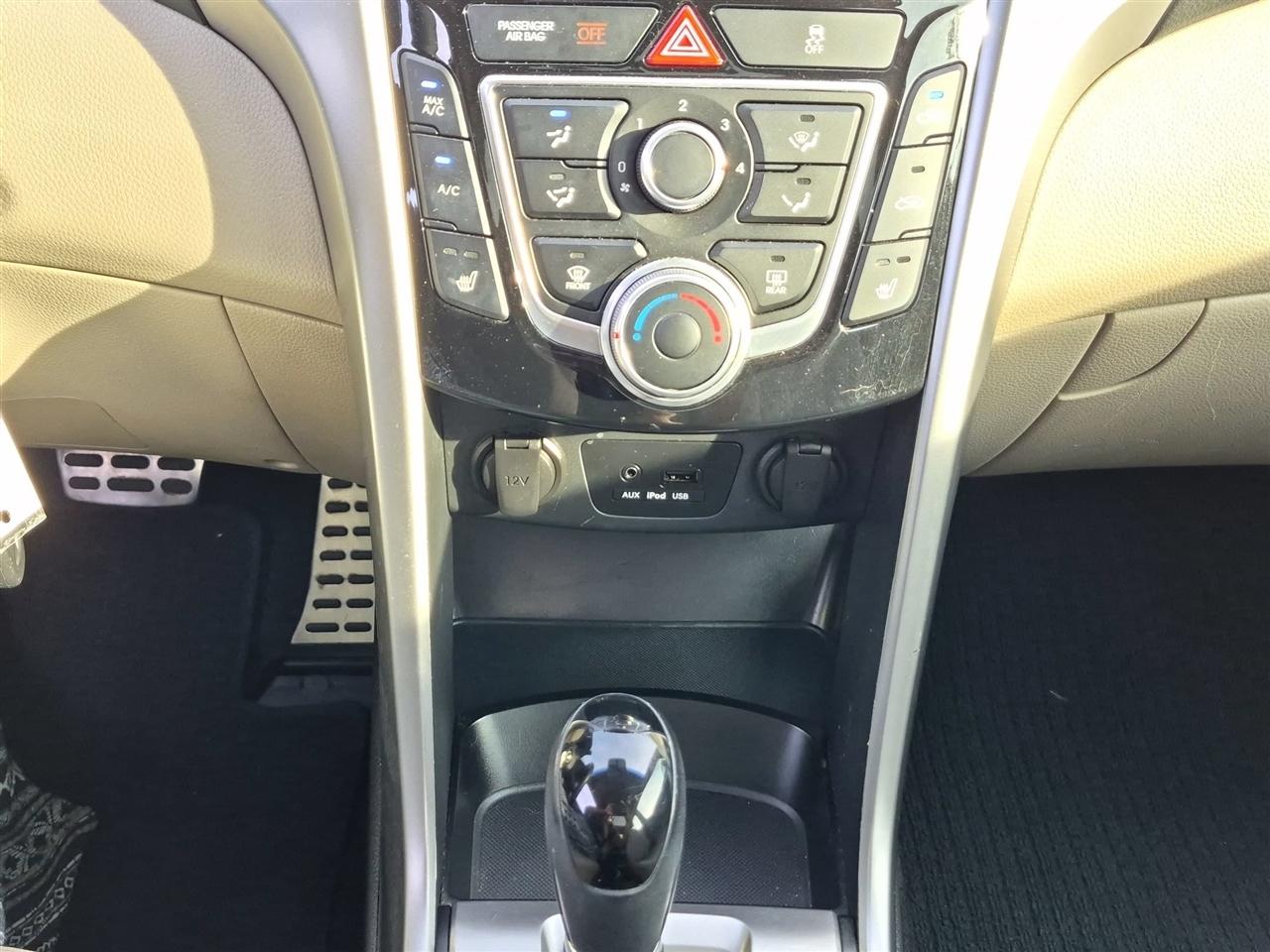 Hyundai Elantra GT Sport 1.6L 6A 2013