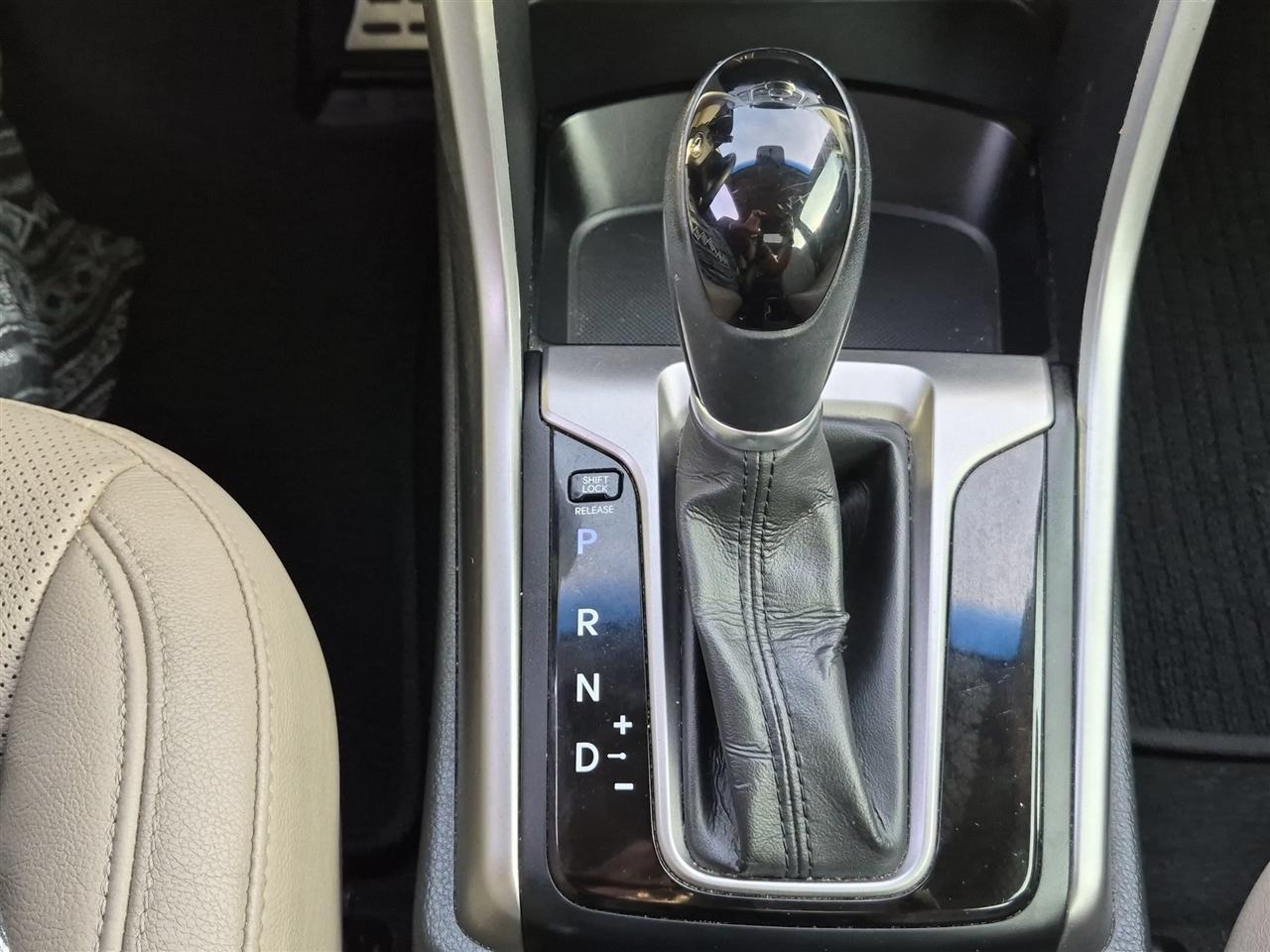 Hyundai Elantra GT Sport 1.6L 6A 2013