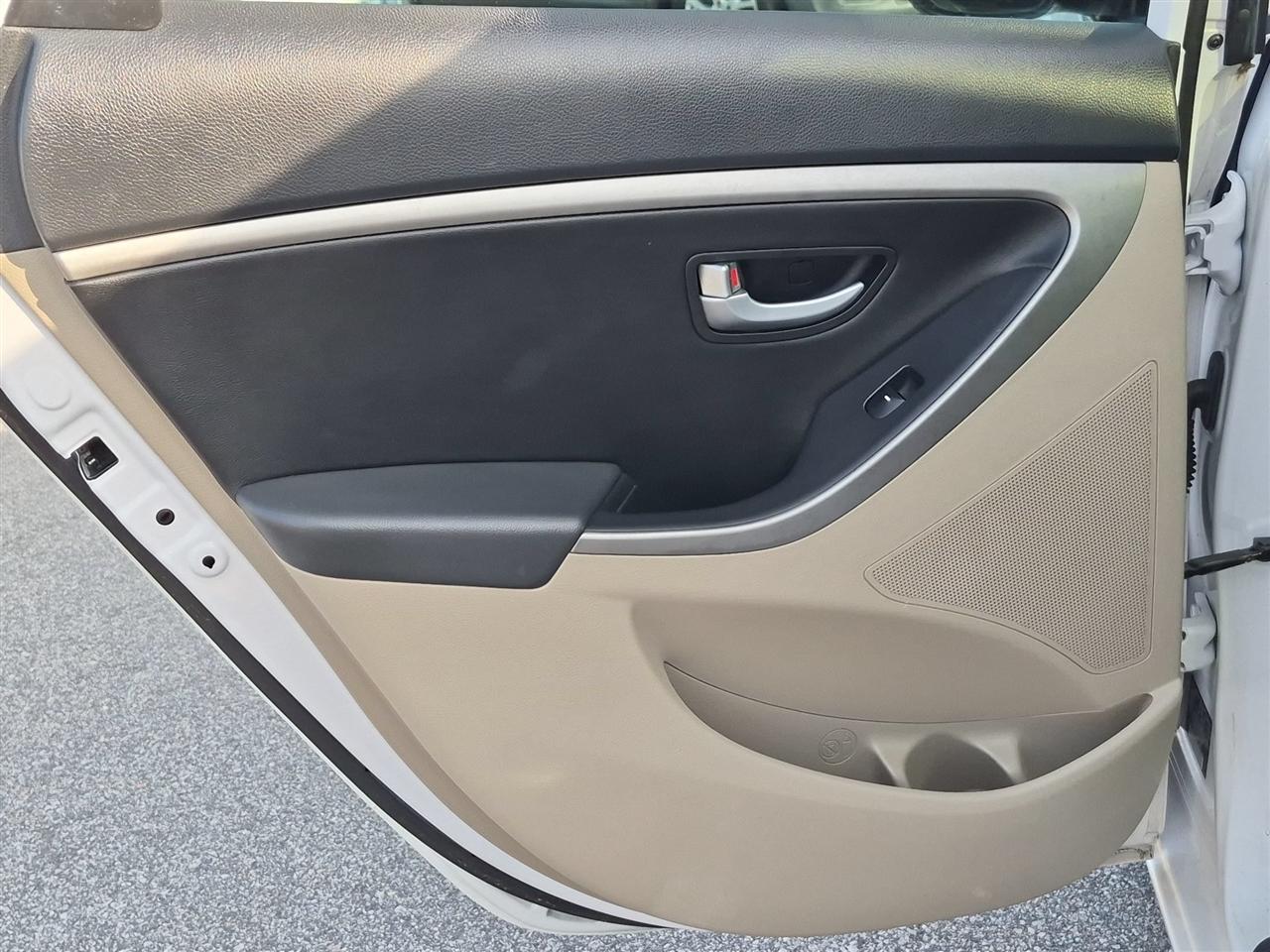 Hyundai Elantra GT Sport 1.6L 6A 2013