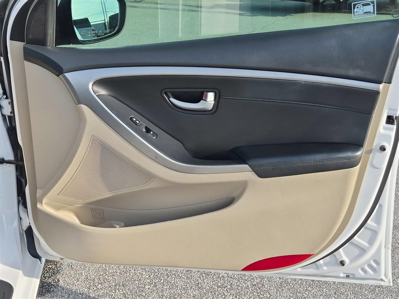 Hyundai Elantra GT Sport 1.6L 6A 2013