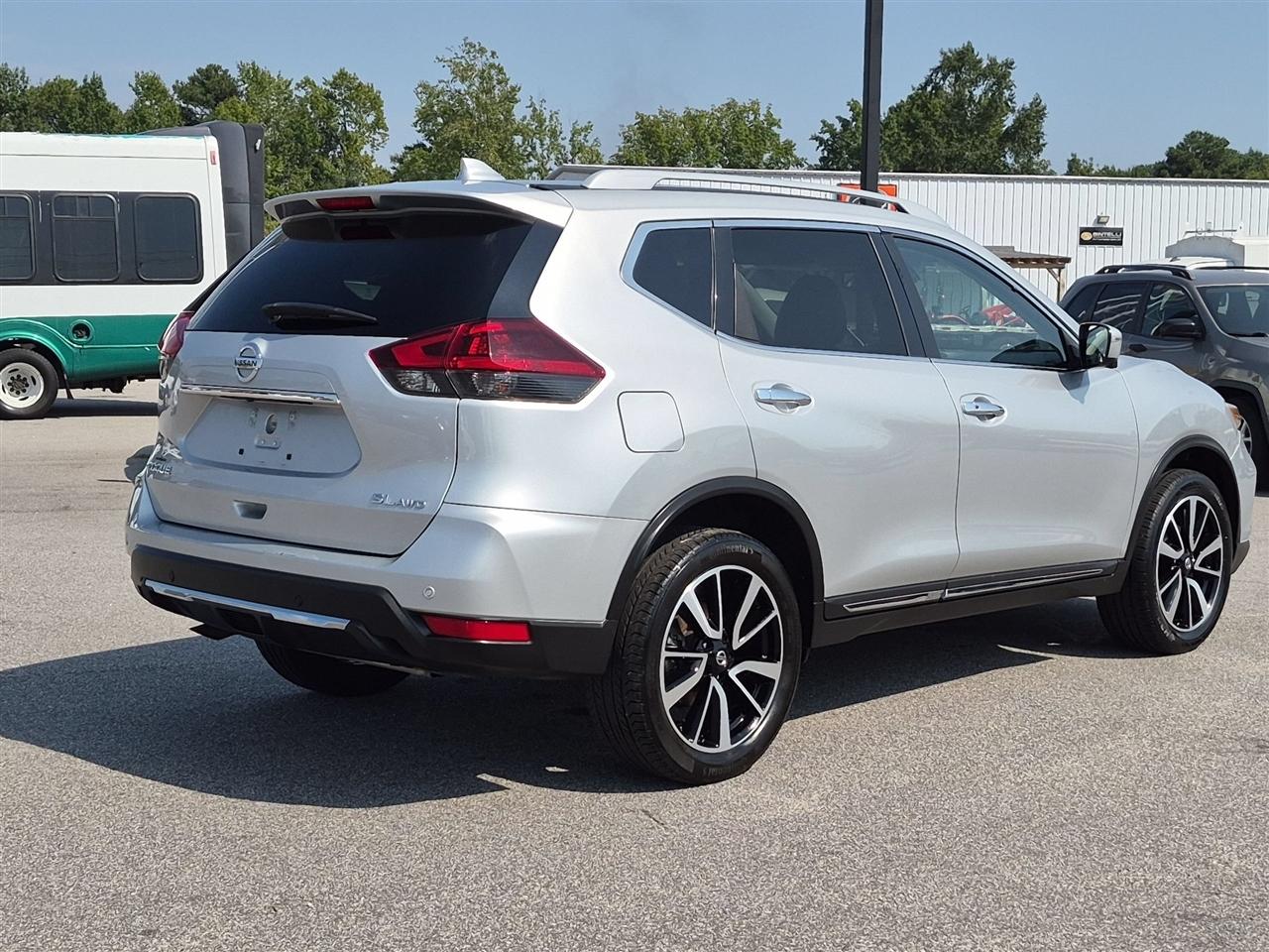 Nissan Rogue  2019