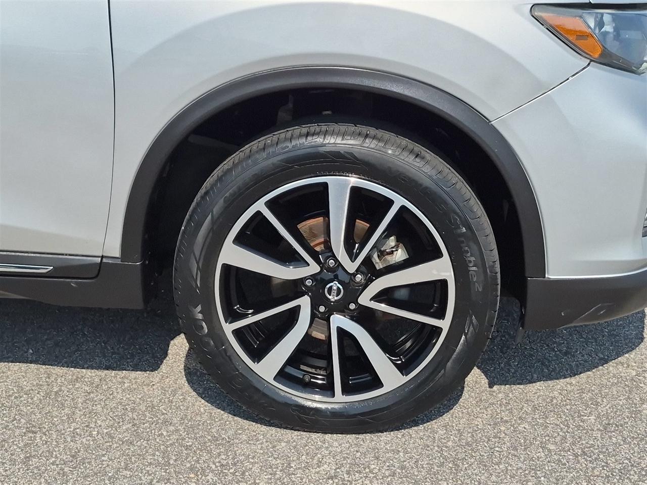 Nissan Rogue  2019