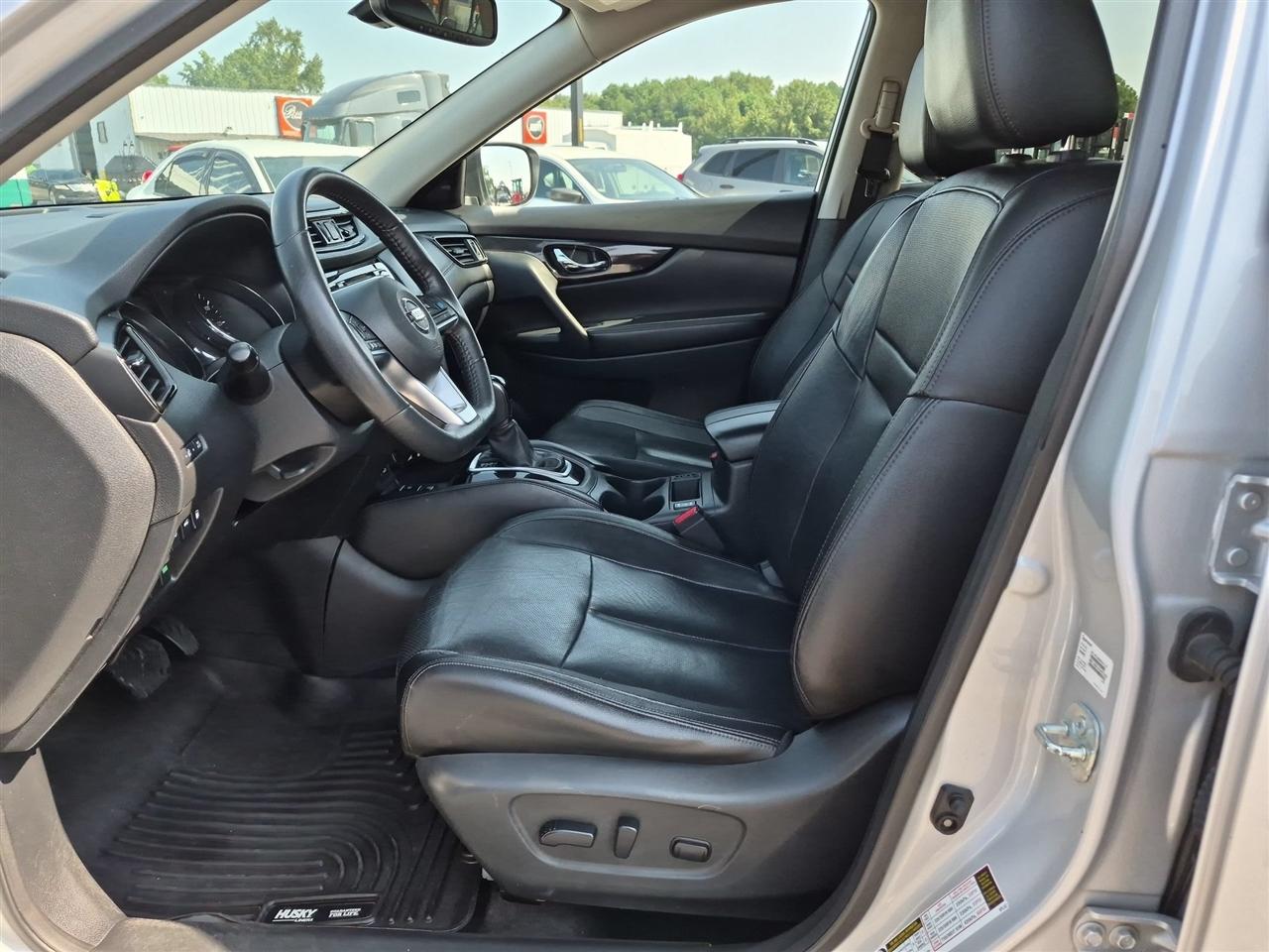 Nissan Rogue  2019
