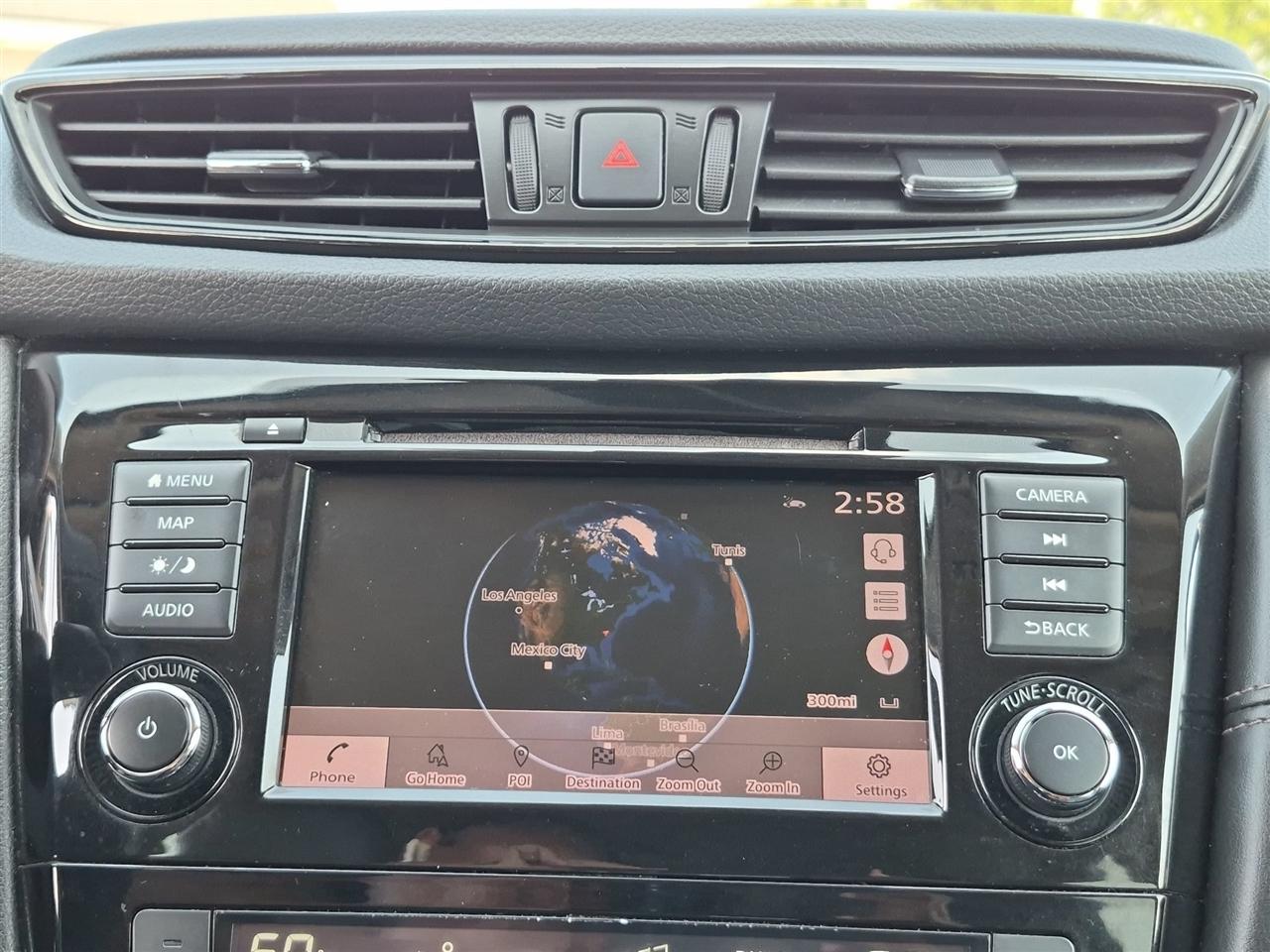 Nissan Rogue  2019