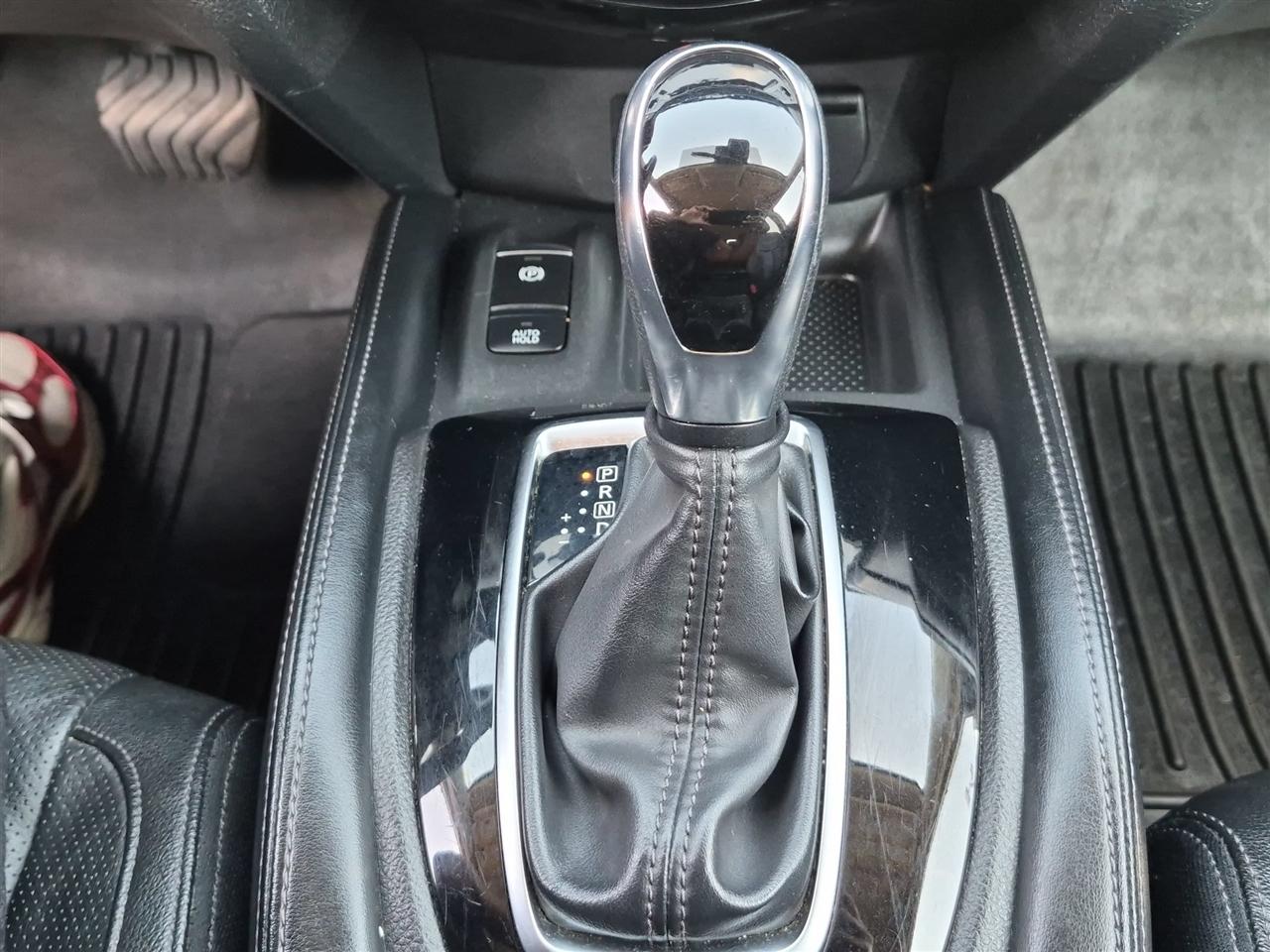 Nissan Rogue  2019