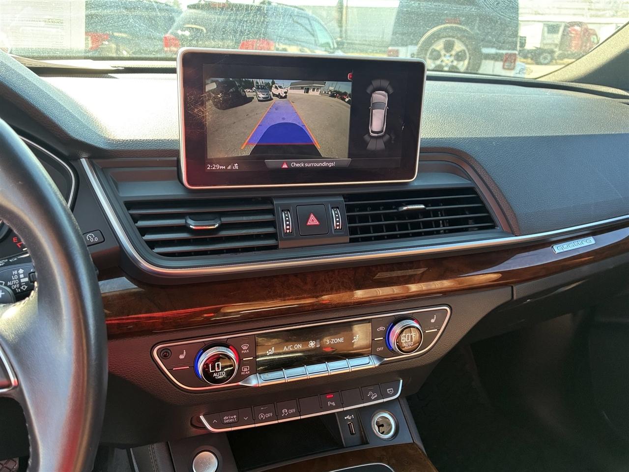 Audi Q5 Premium Plus 45 TFSI quattro 2020